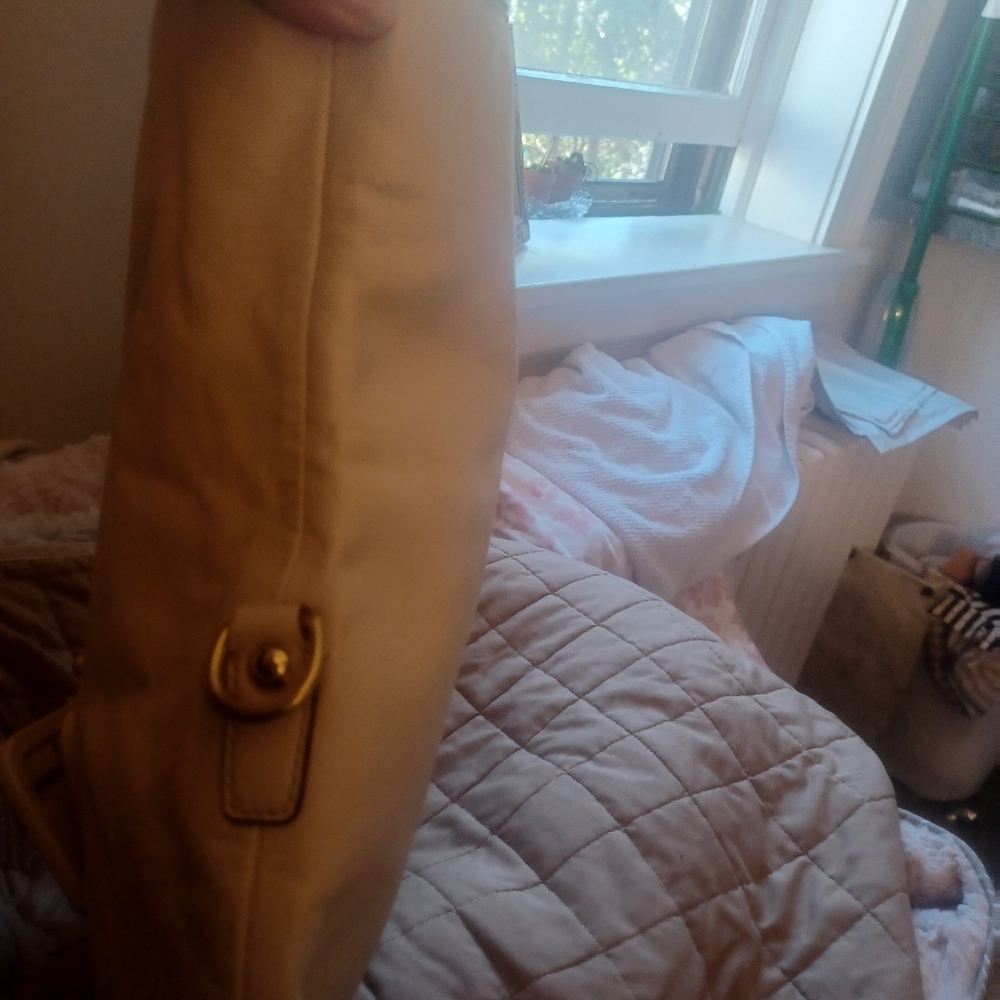 Vintage Rare soft Leather Coach Shoulder Bag that is turned inside out adjustab - Picture 10 of 16